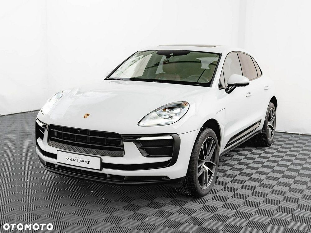 Porsche Macan - 3
