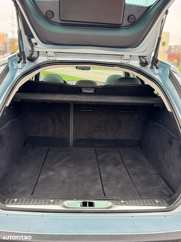 Peugeot 407 SW 115 - 10