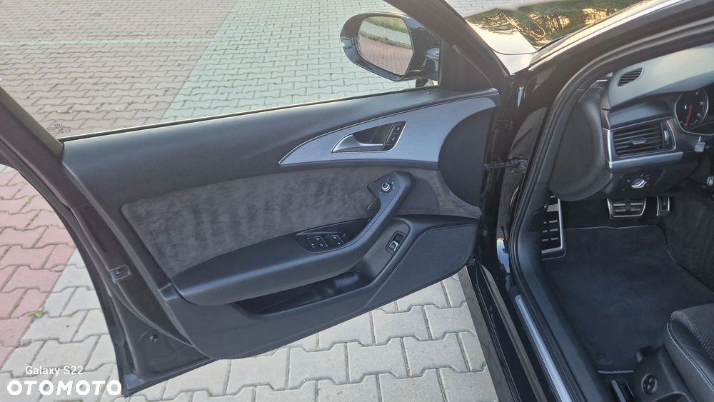 Audi A6 Avant 2.0 TDI Ultra S tronic - 36