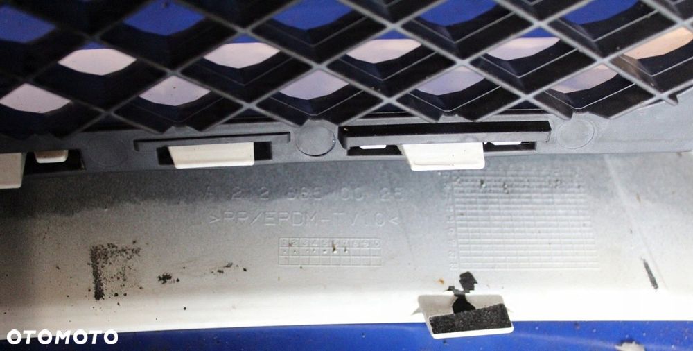 Zdezrak przód kompletny mercedes w212TC  650 - 11