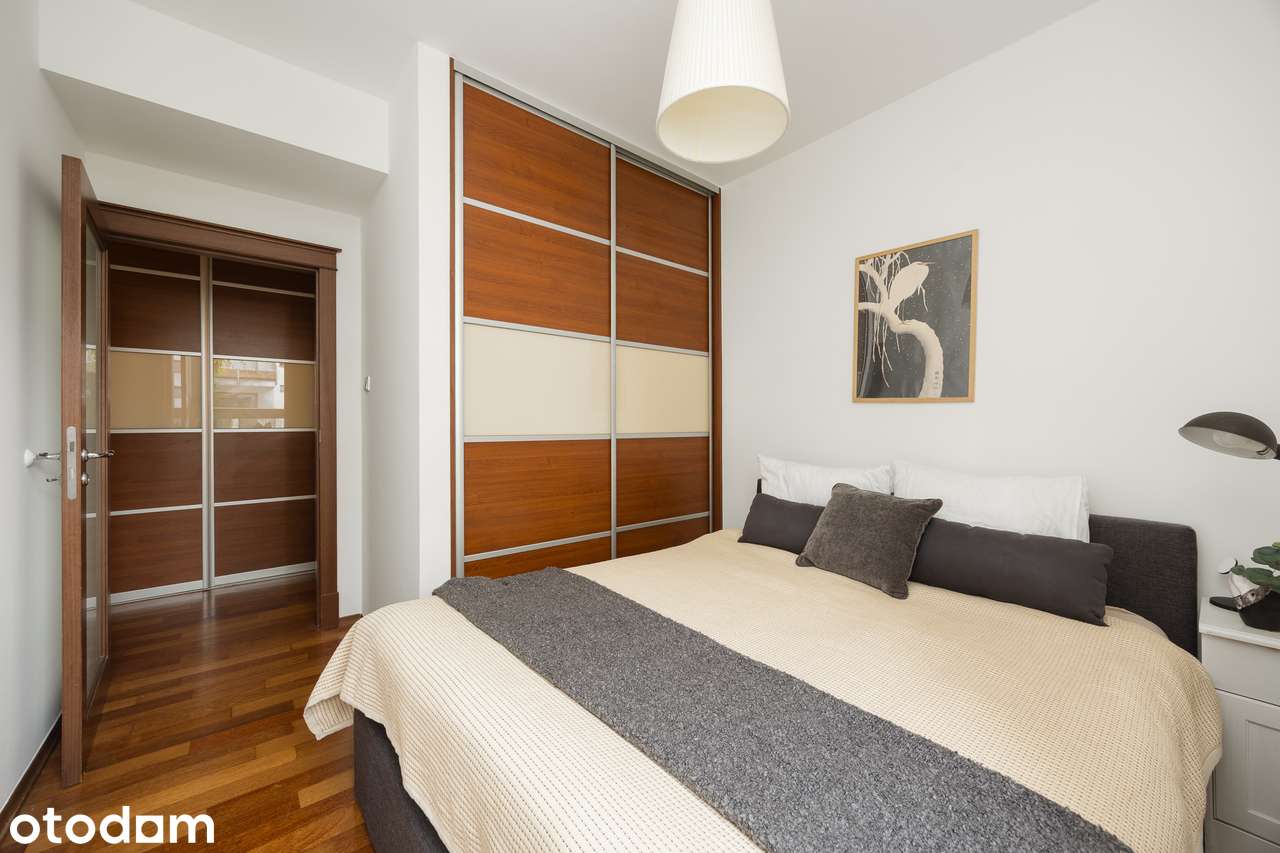 Ciche 2 pokoje (56 m²) z osobną kuchnią i garażem – Mokotów