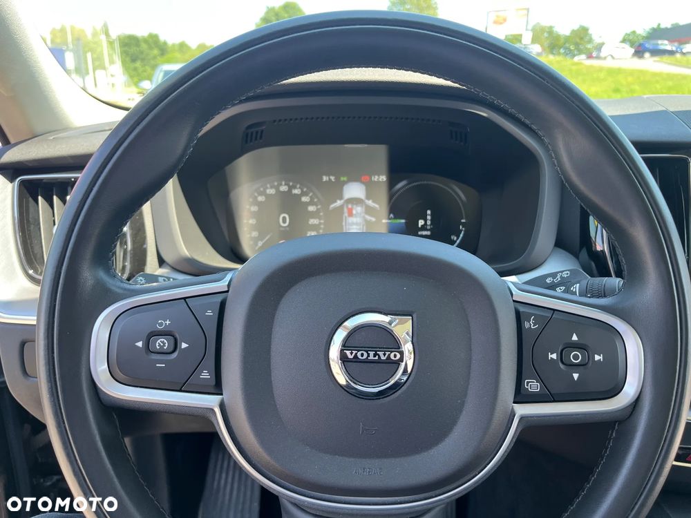 Volvo XC 60 - 25