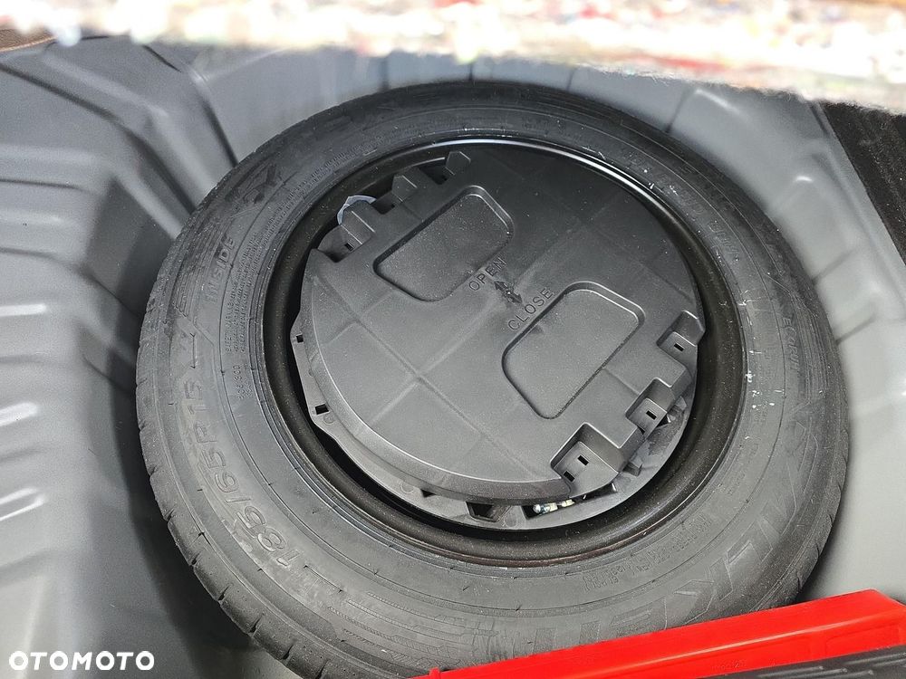 Mitsubishi Colt 1.0T Invite Style Cold - 16