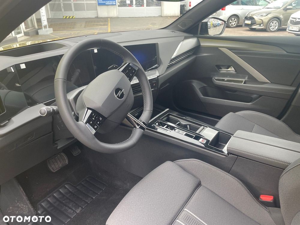 Opel Astra 1.2 T mHEV GS S&S eDTC - 10