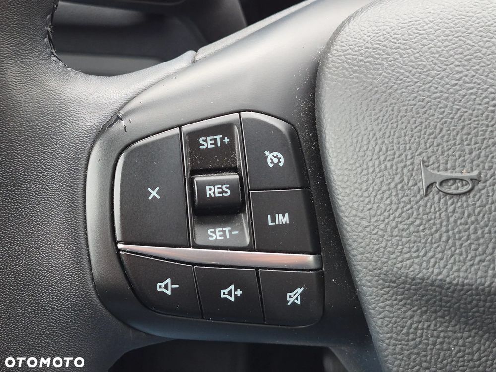 Ford Kuga 1.5 EcoBoost FWD Titanium - 23
