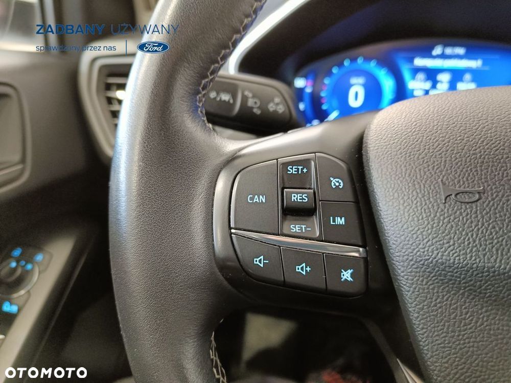 Ford Focus 1.5 EcoBlue STart-Stopp-System TITANIUM X - 20