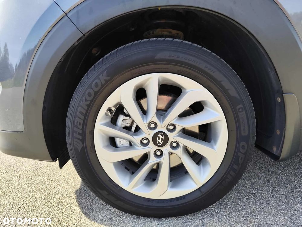 Hyundai Tucson 2.0 CRDI BlueDrive Comfort 2WD - 11