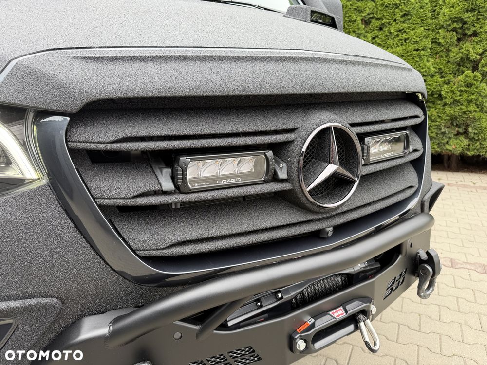 Mercedes-Benz Sprinter - 9