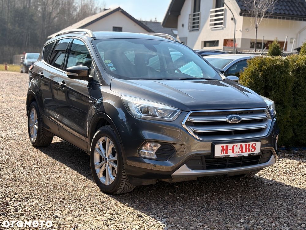 Ford Kuga 2.0 TDCi 2x4 Titanium - 2