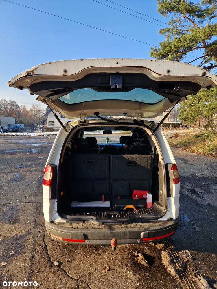 Ford Galaxy 2.0 TDCi Ghia - 13