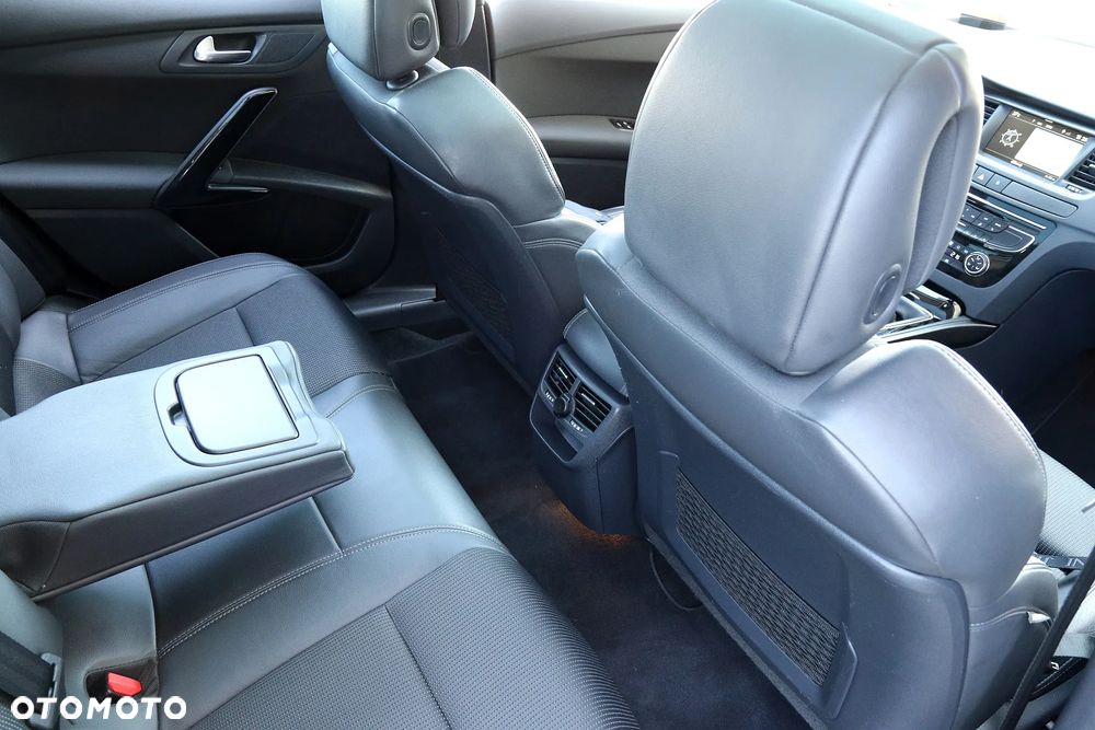 Peugeot 508 2.0 HDi Allure - 16
