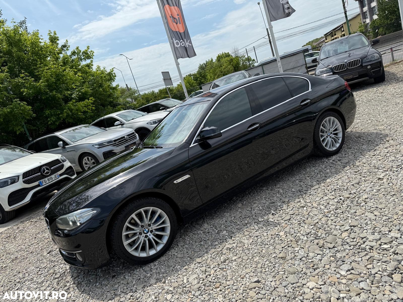 BMW Seria 5 520d Aut. Luxury Line - 4