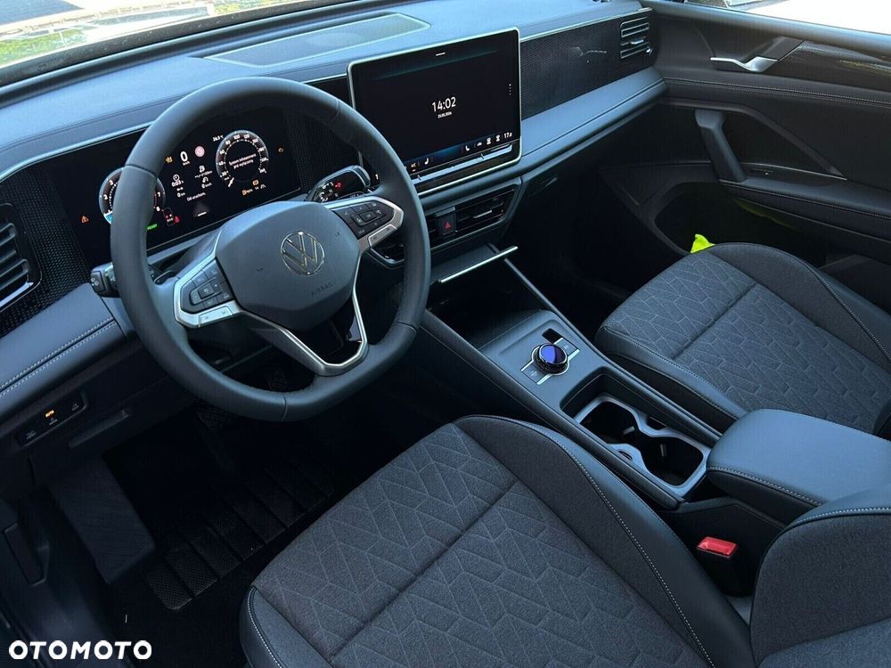 Volkswagen Tiguan - 6