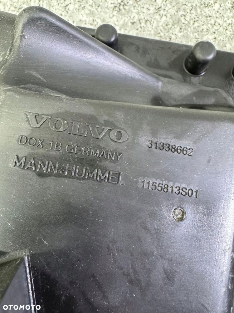 obudowa komputera volvo v40 ii 2012-2018r 31338662 - 5