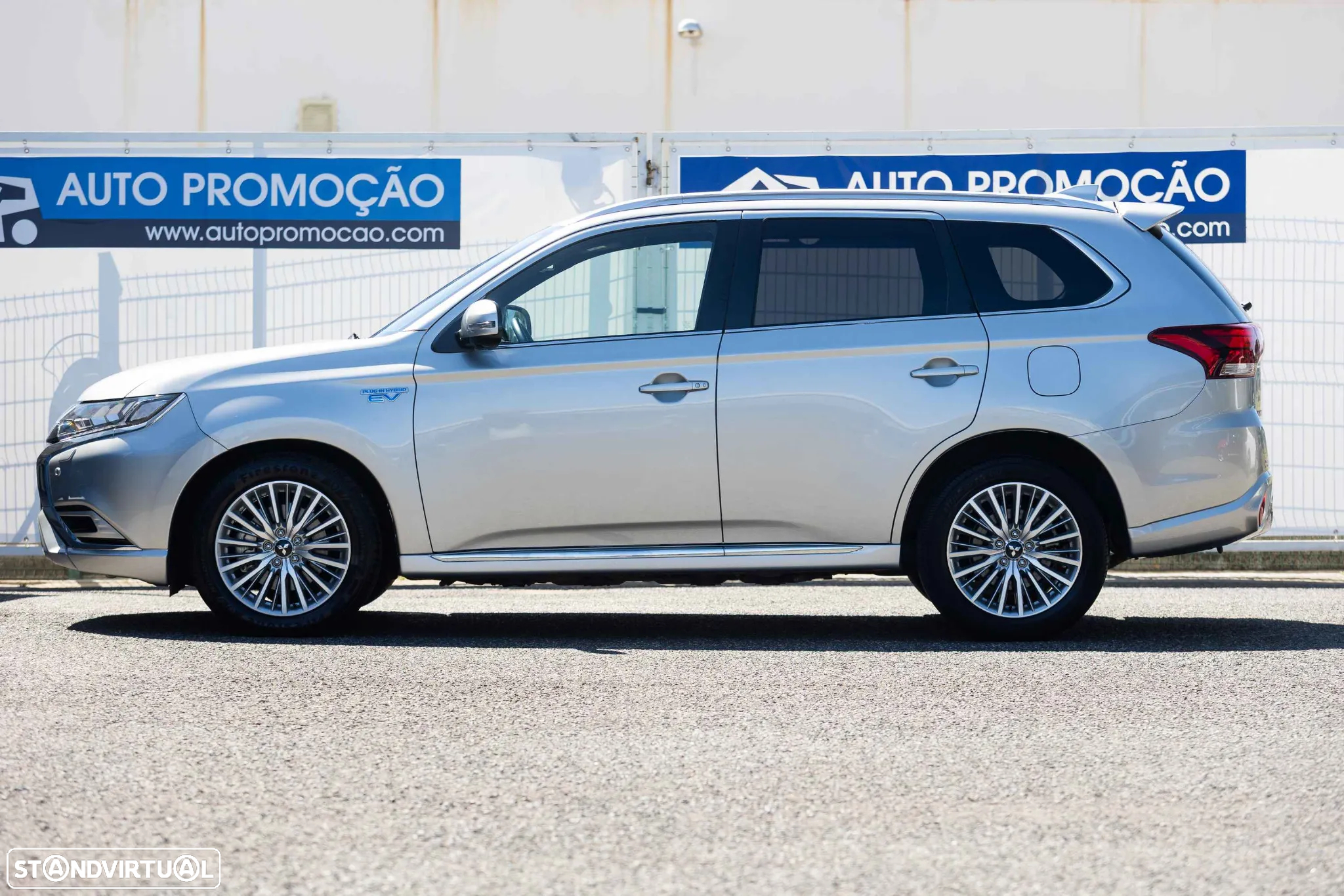Mitsubishi Outlander 2.0 PHEV Instyle - 15
