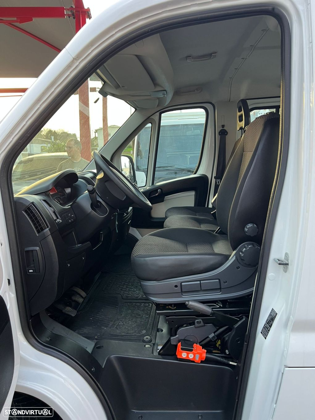 Peugeot Boxer 2.2 HDi 333 L2 CD - 9