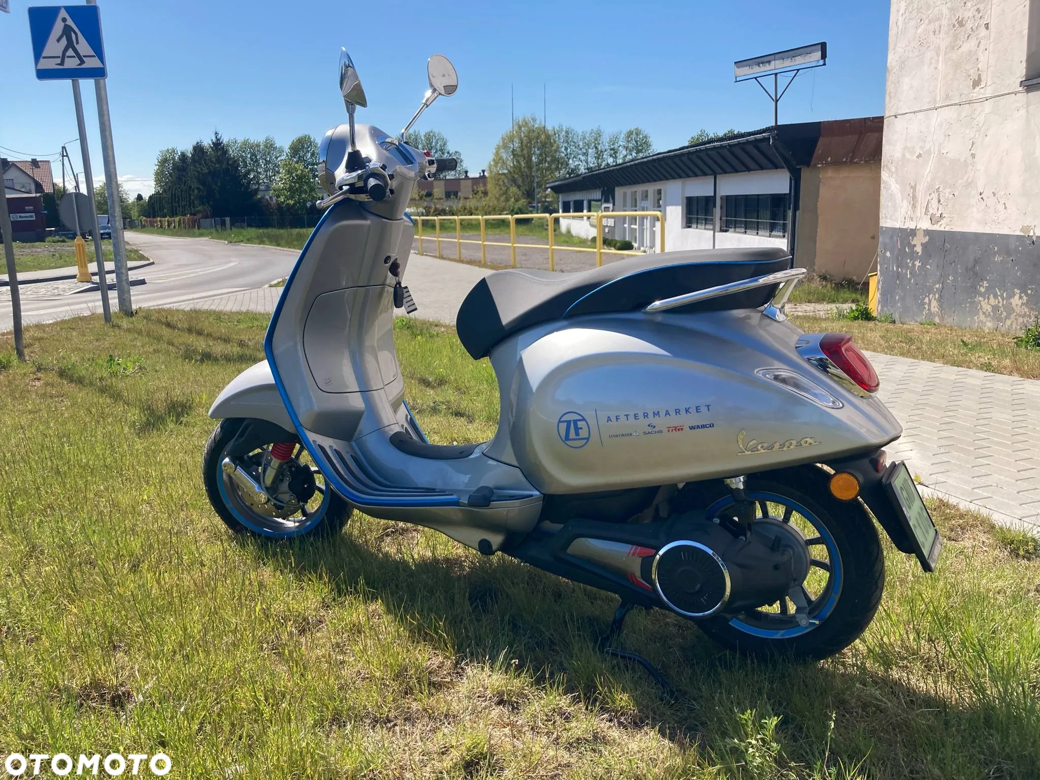 Piaggio Vespa - 8