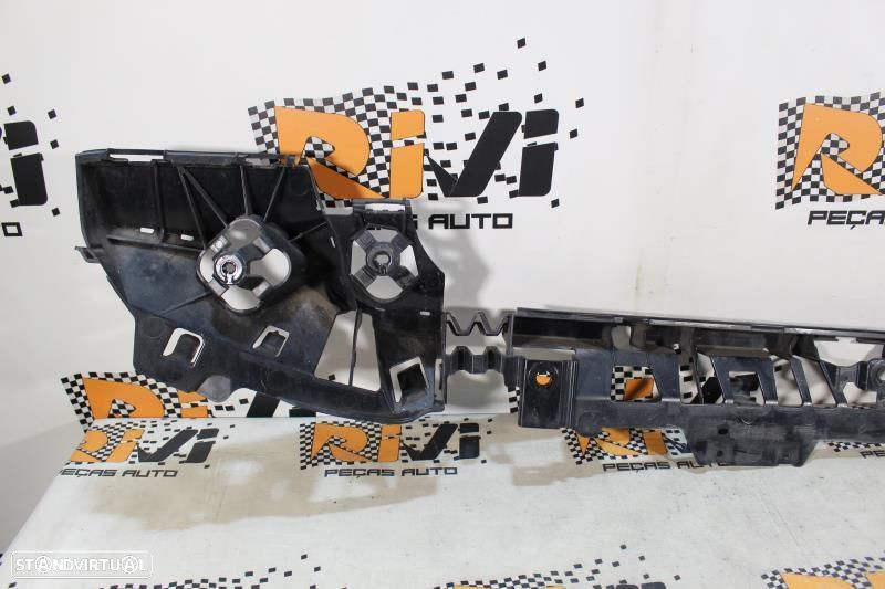 Guia De Parachoques Bmw 1 (F20)  Suportes / Guias De Parachoques Bmw - 7