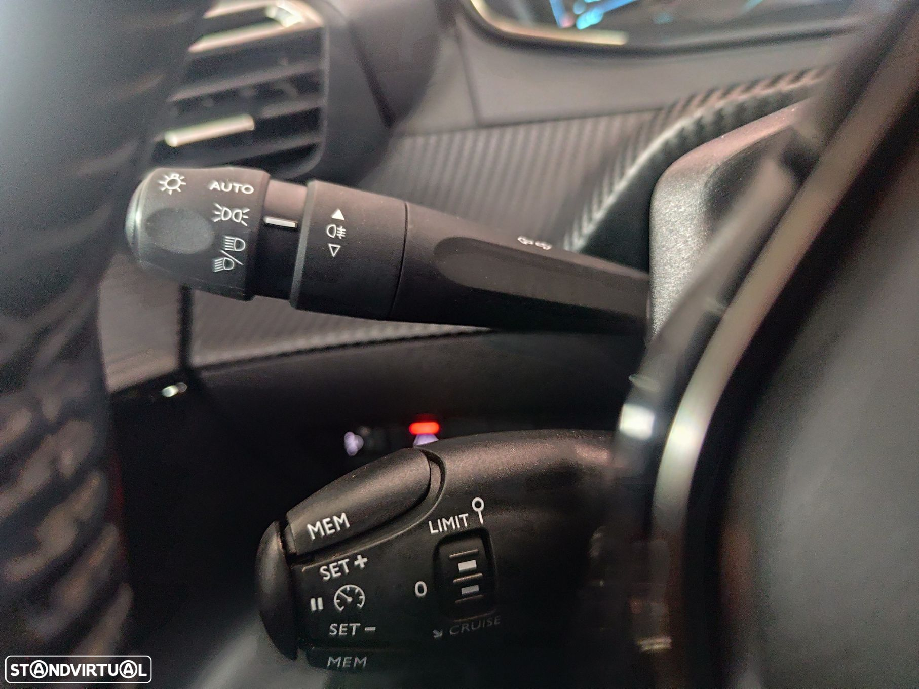 Peugeot e-208 50 kWh Active Pack - 10