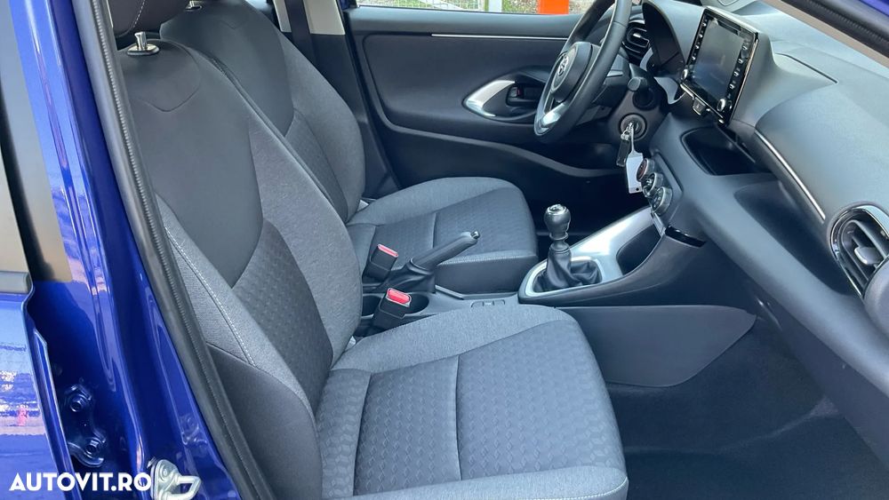 Toyota Yaris 1.5 L Dynamic - 26
