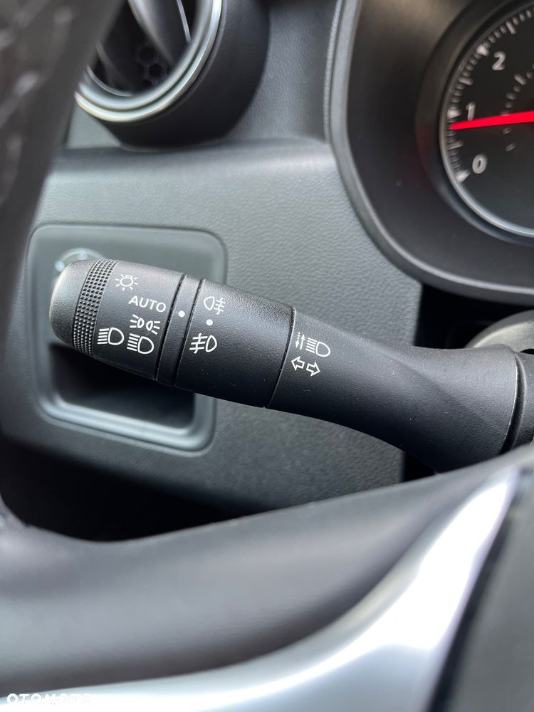 Dacia Duster SCe 115 2WD Prestige - 29