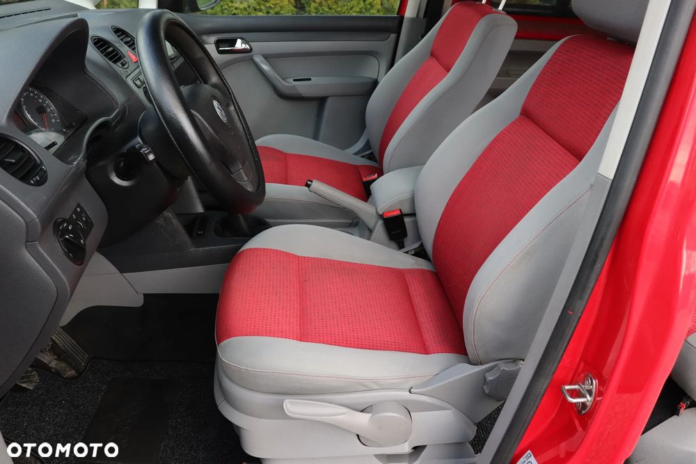 Volkswagen Caddy Life - 14