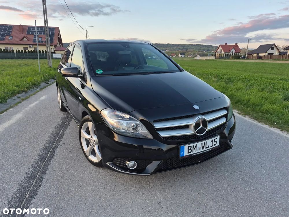 Mercedes-Benz Klasa B 200 BlueEFFICIENCY Edition 1 - 3