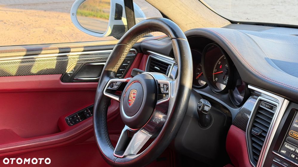 Porsche Macan Turbo Performance - 19