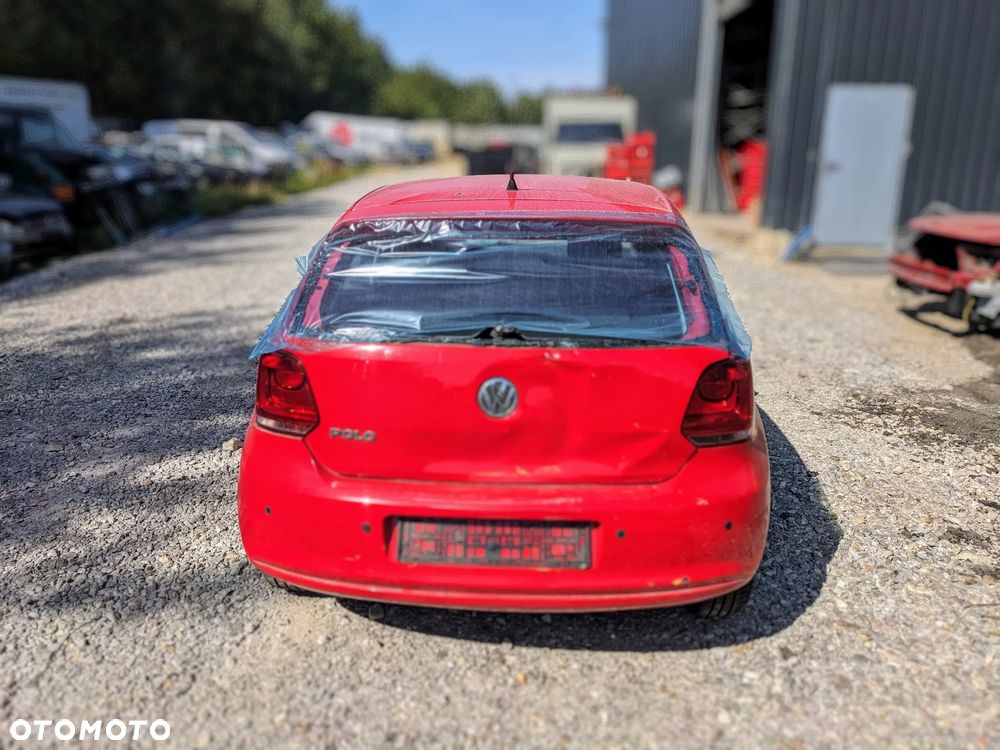 Volkswagen Polo 1,2 CGP 2012 na części - 6