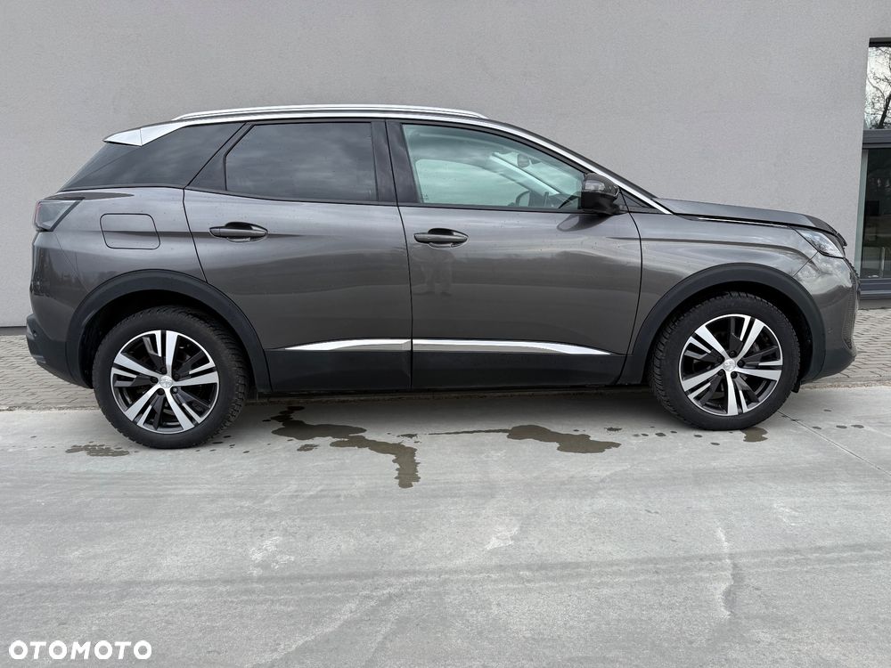 Peugeot 3008 1.2 PureTech Allure Pack S&S EAT8 - 9