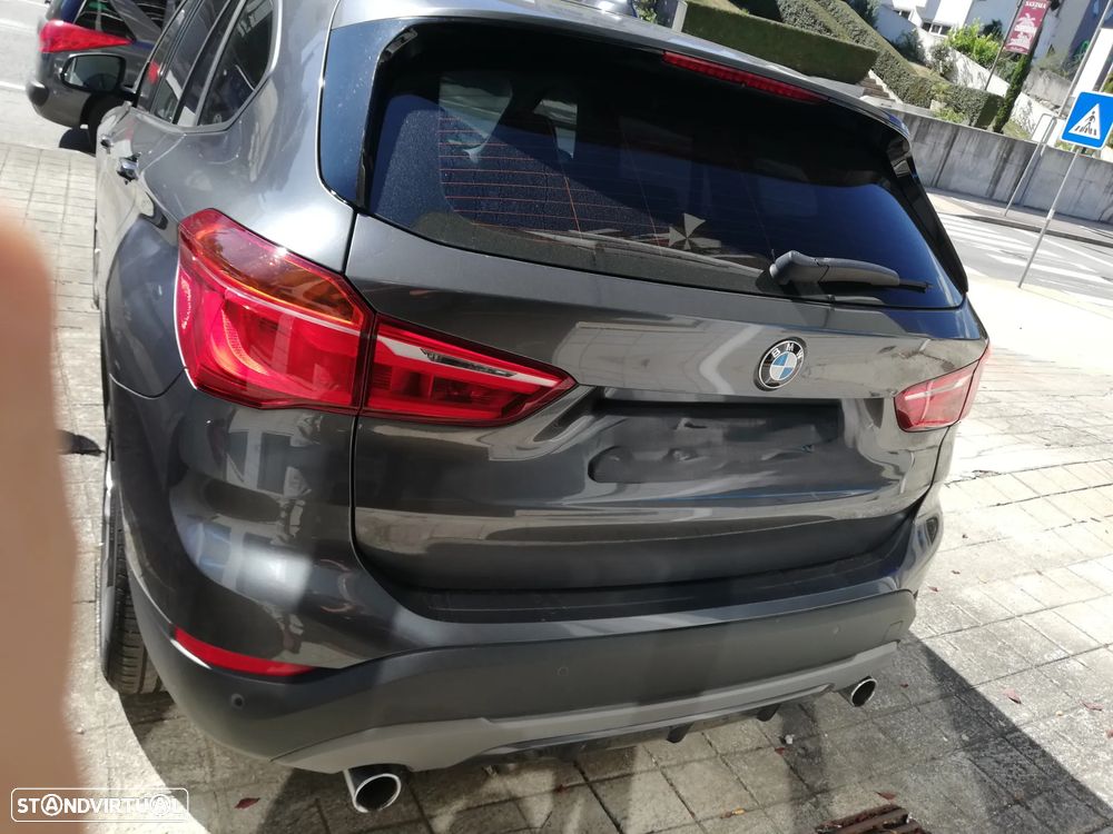 BMW X1 18 d sDrive Line Sport - 8