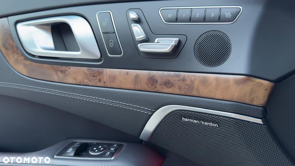 Mercedes-Benz SL 500 9G-TRONIC - 22