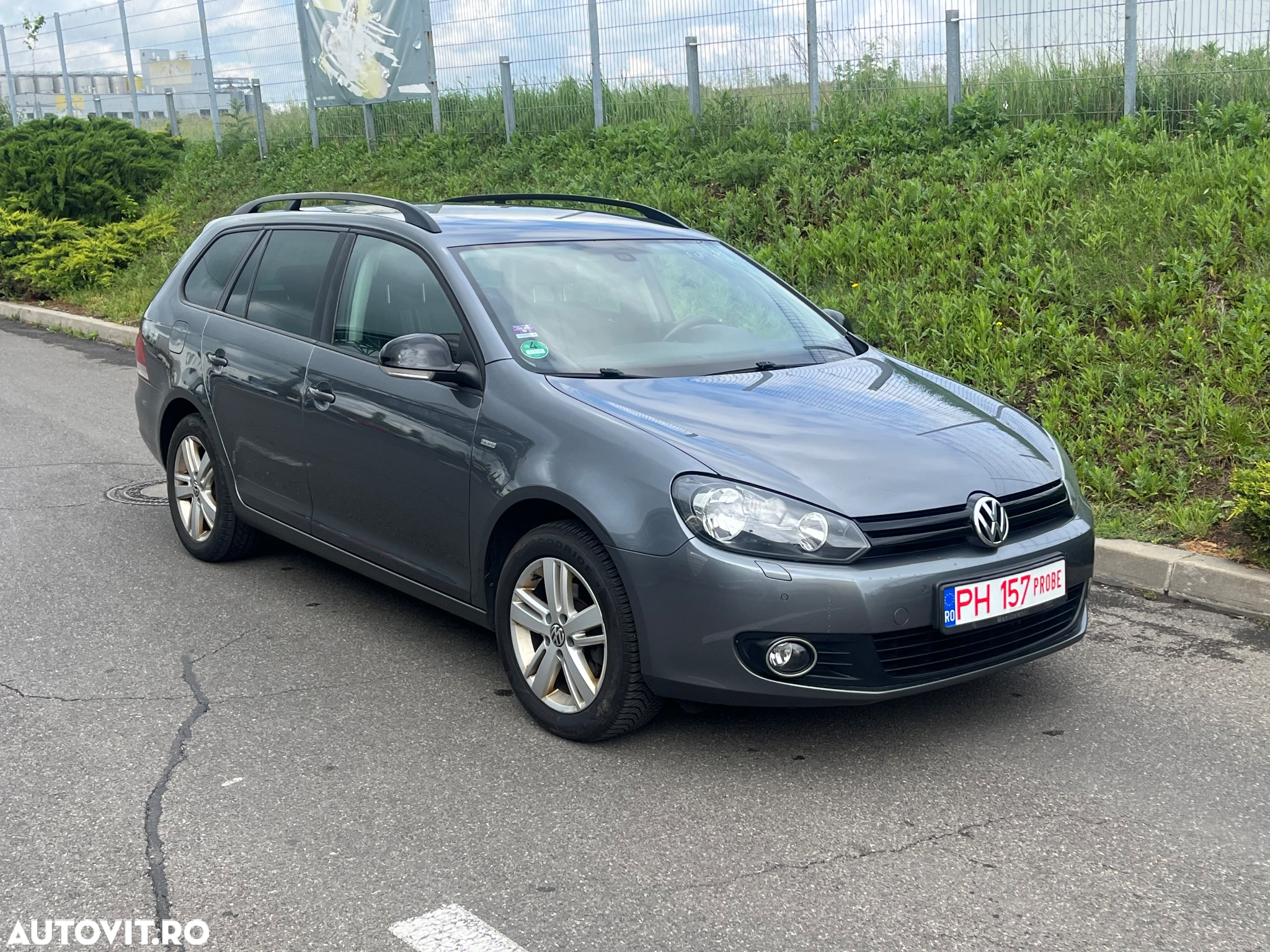 Volkswagen Golf 1.2 TSI MATCH - 2