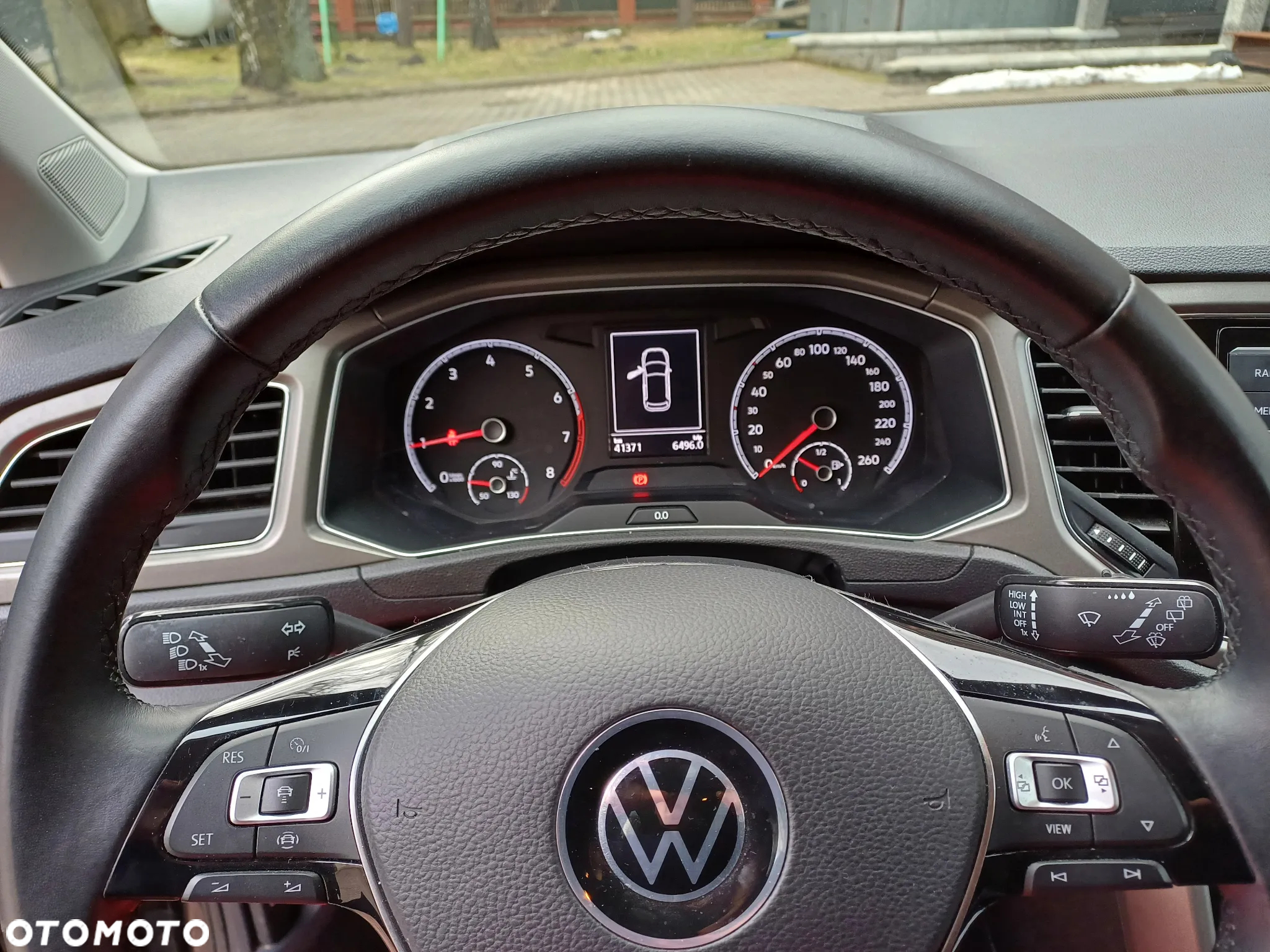 Volkswagen T-Roc 1.0 TSI Advance - 12
