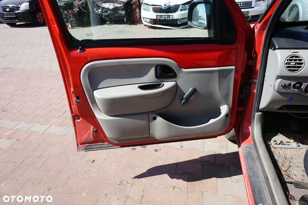 DRZWI PRZEDNIE LEWE KANGOO I PH2 LIFT OV719  CZERWONY RENAULT 2003-2008 - 9