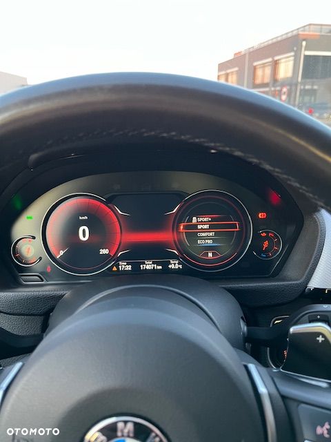 BMW Seria 3 320d xDrive M Sport - 18