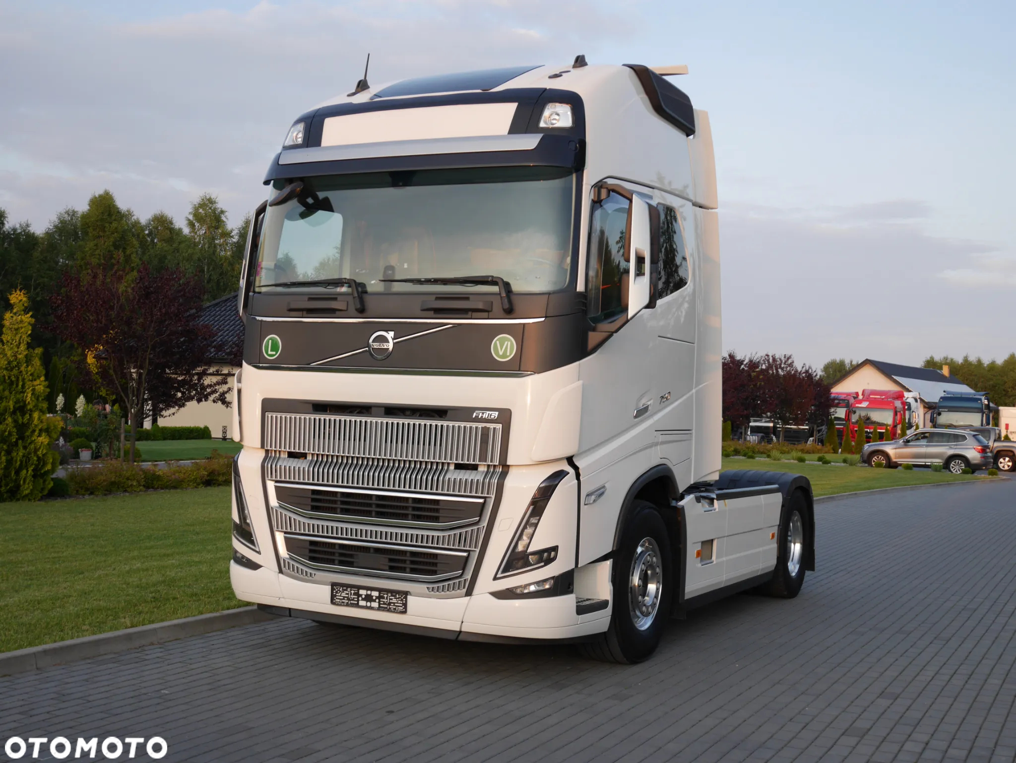 Volvo FH 16 750 KM/ XXL / FULL OPCJA/ STANDARD/ EURO-6 - 3