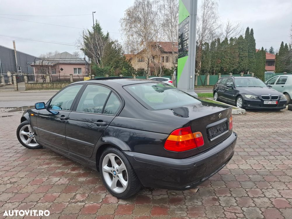 BMW Seria 3 318i Aut. Edition Exclusive - 4