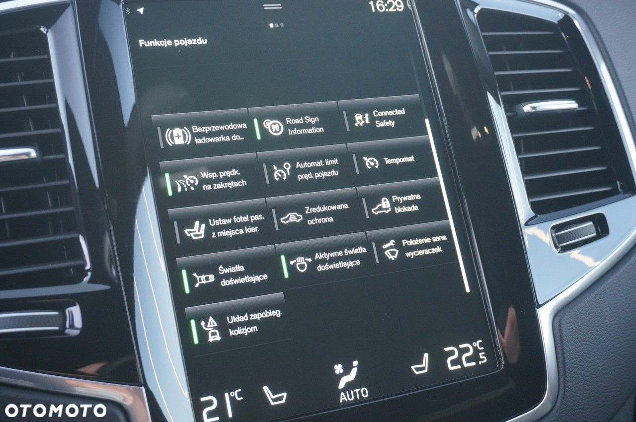 Volvo XC 90 - 25