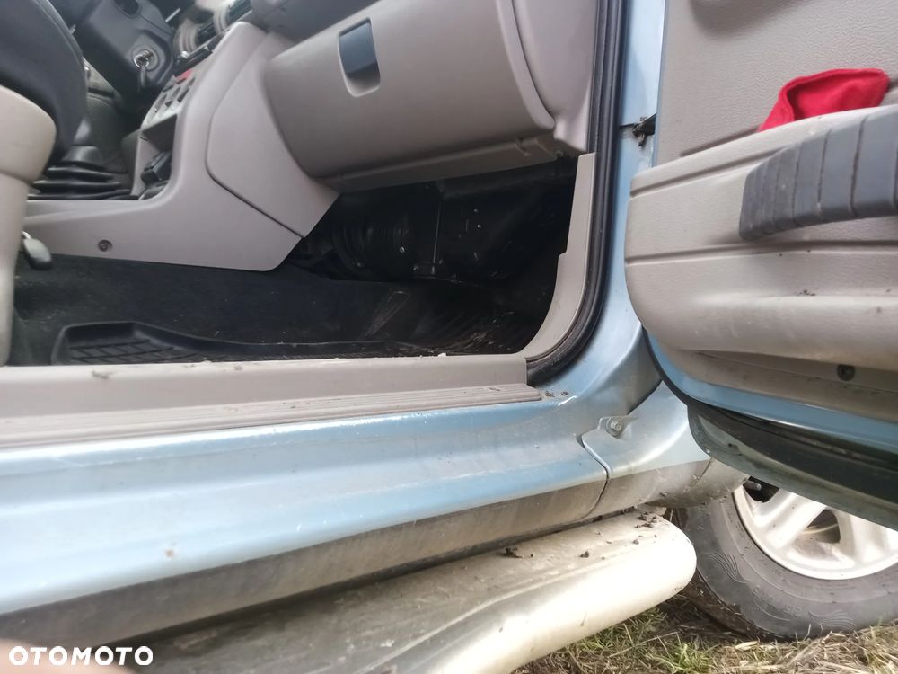 Land Rover Freelander - 23