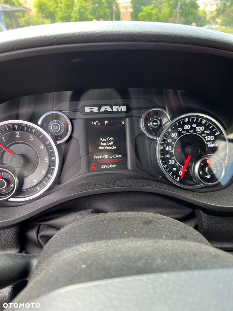 Dodge RAM - 11