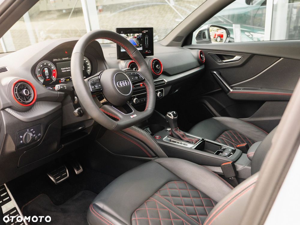 Audi SQ2 - 19