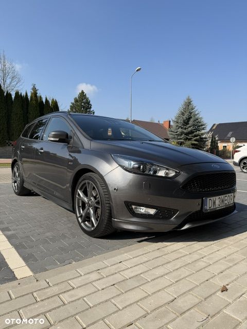 Ford Focus 1.0 EcoBoost ST-Line ASS - 1
