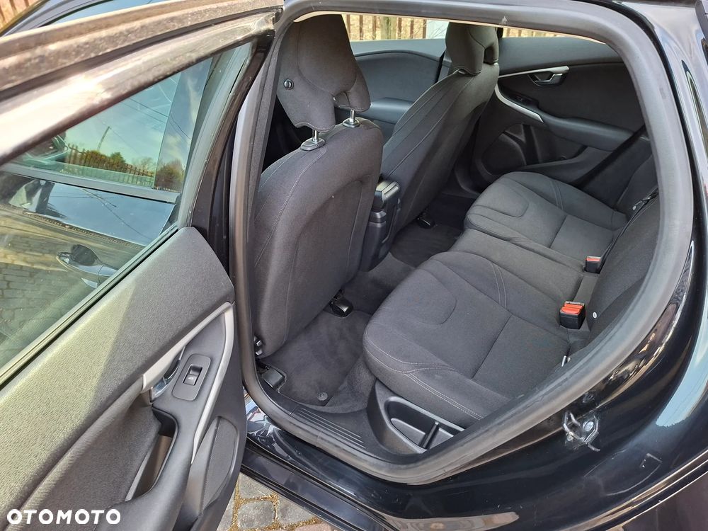 Volvo V40 - 22