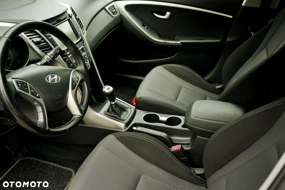 Hyundai i30 - 18