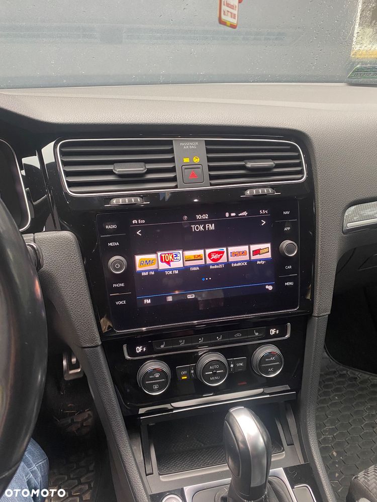 Volkswagen Golf Variant - 11