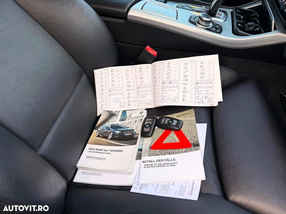 BMW Seria 5 525d xDrive Touring Sport-Aut. Luxury Line - 3