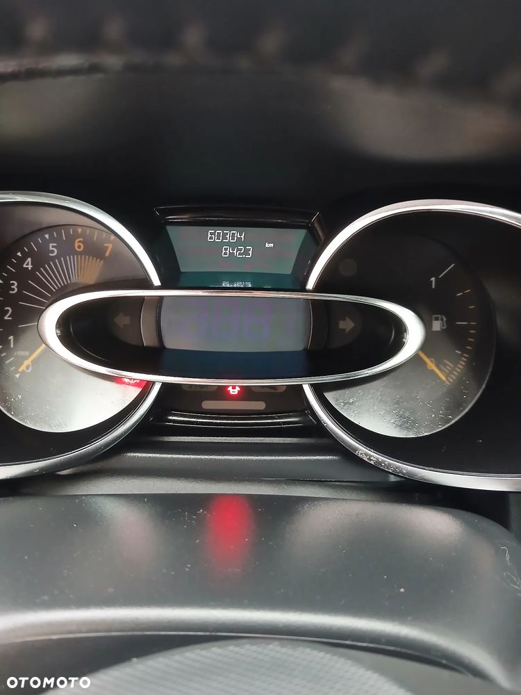 Renault Clio 0.9 TCe Business - 18