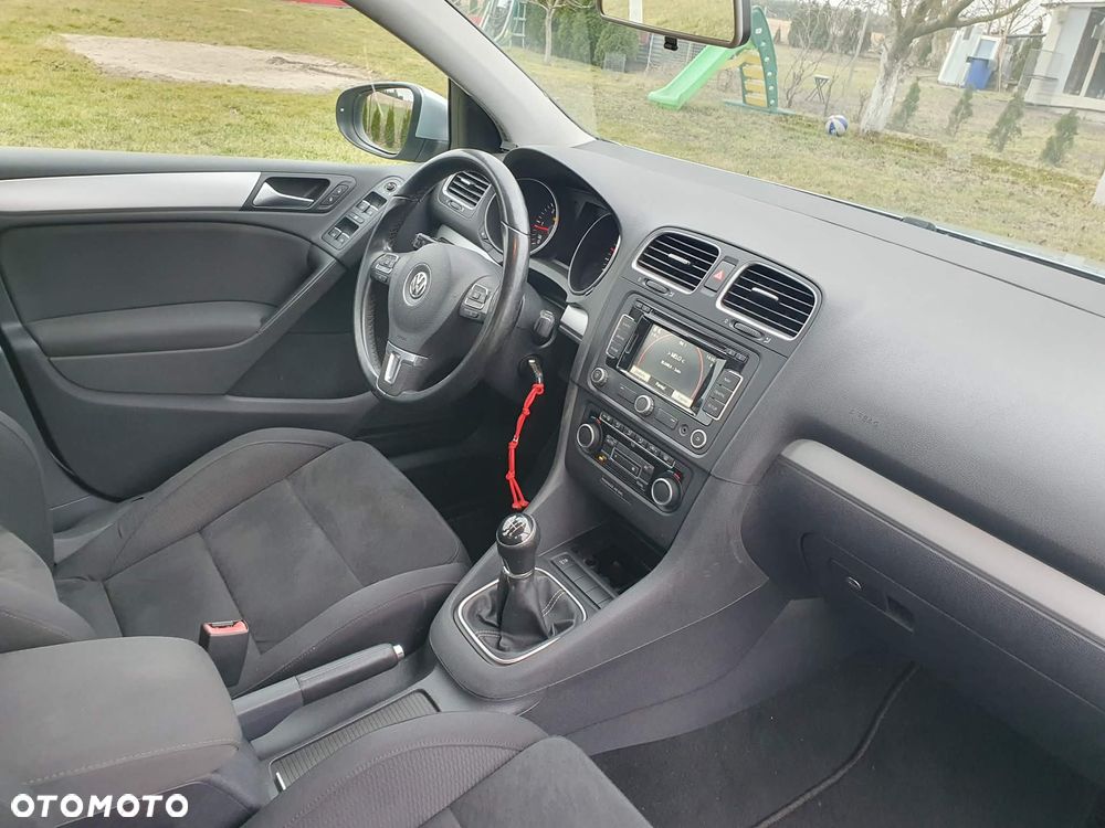Volkswagen Golf 2.0 TDI DPF Highline - 8
