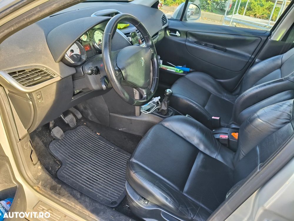 Peugeot 207 1.6 VTi Active - 6